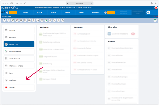 Klik op de "instellingen" optie op het dashboard scherm.